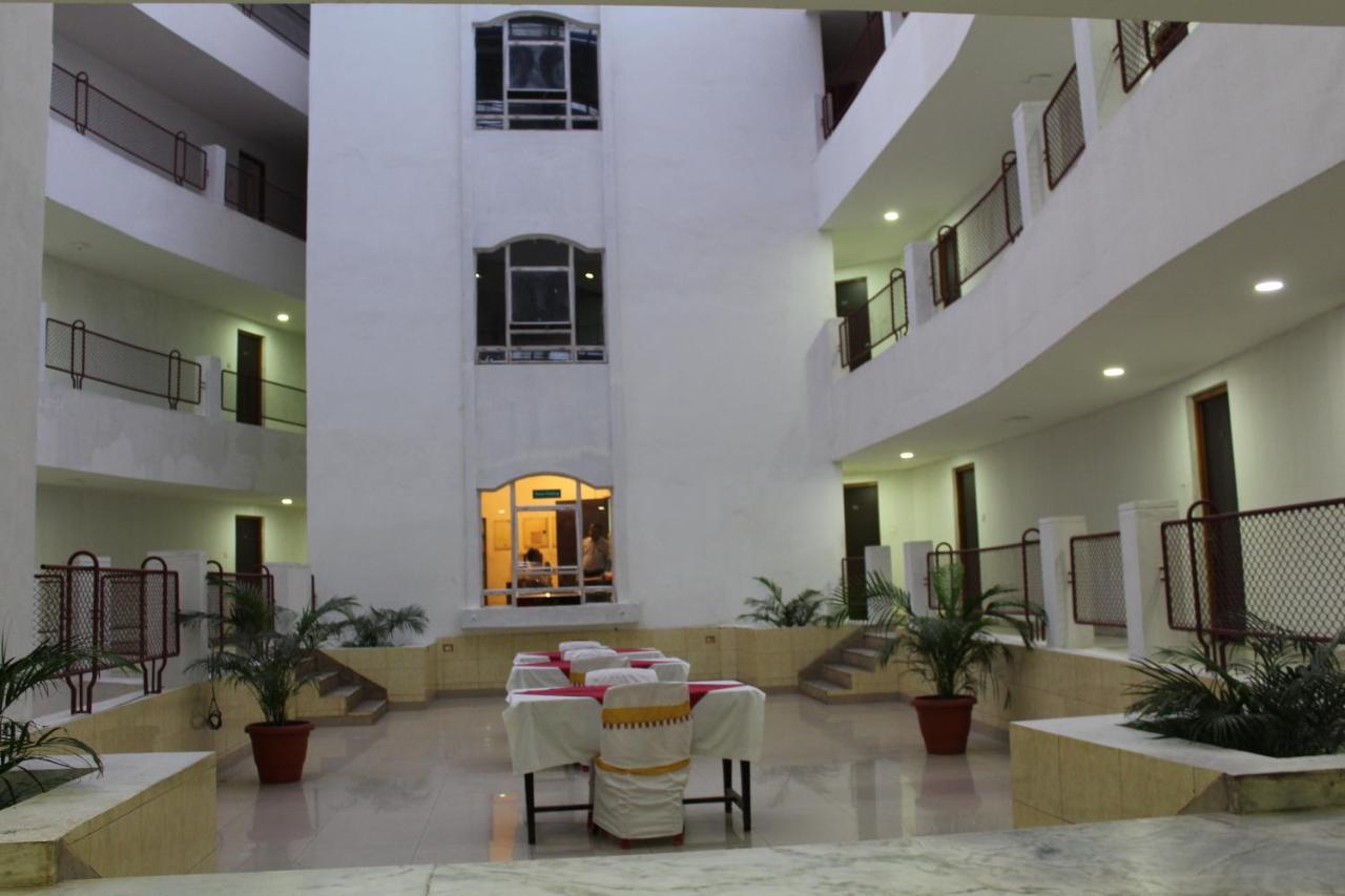 Hotel Pooja International Davangere Exteriér fotografie